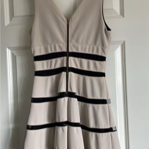 Ya Los Angeles.  Cream/black fit & flare. Great for hourglass figure. Size Med